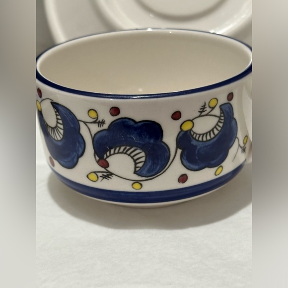 BUFFALO CHINA POTTERY BLUE DESIGN CUP AND SAUCER MADE FOR OLIVE GARDEN RARE 2set - Picture 12 of 12